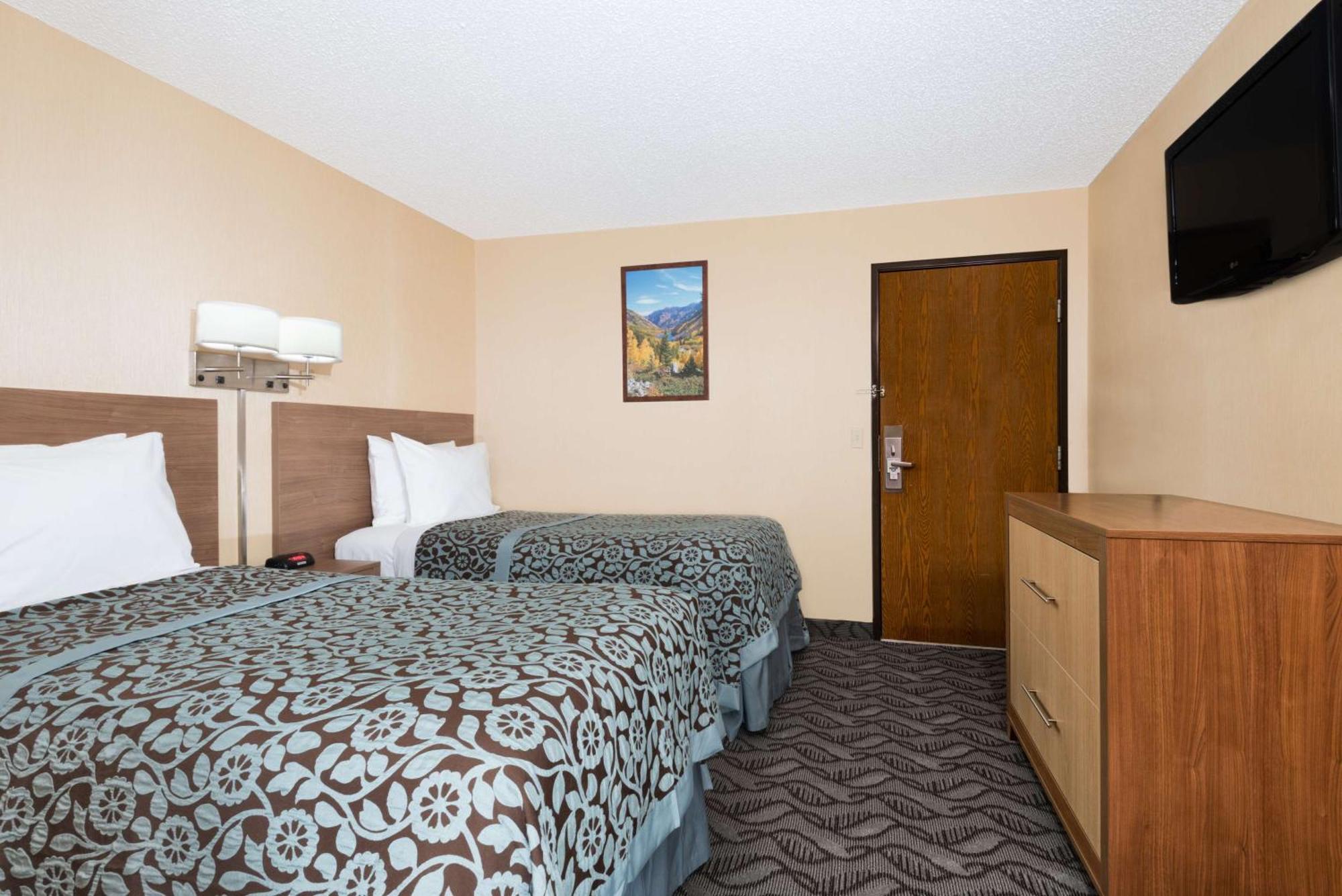 Days Inn By Wyndham Carbondale Kültér fotó