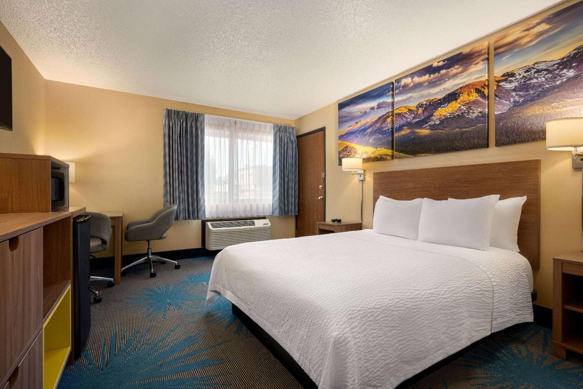 Days Inn By Wyndham Carbondale Kültér fotó