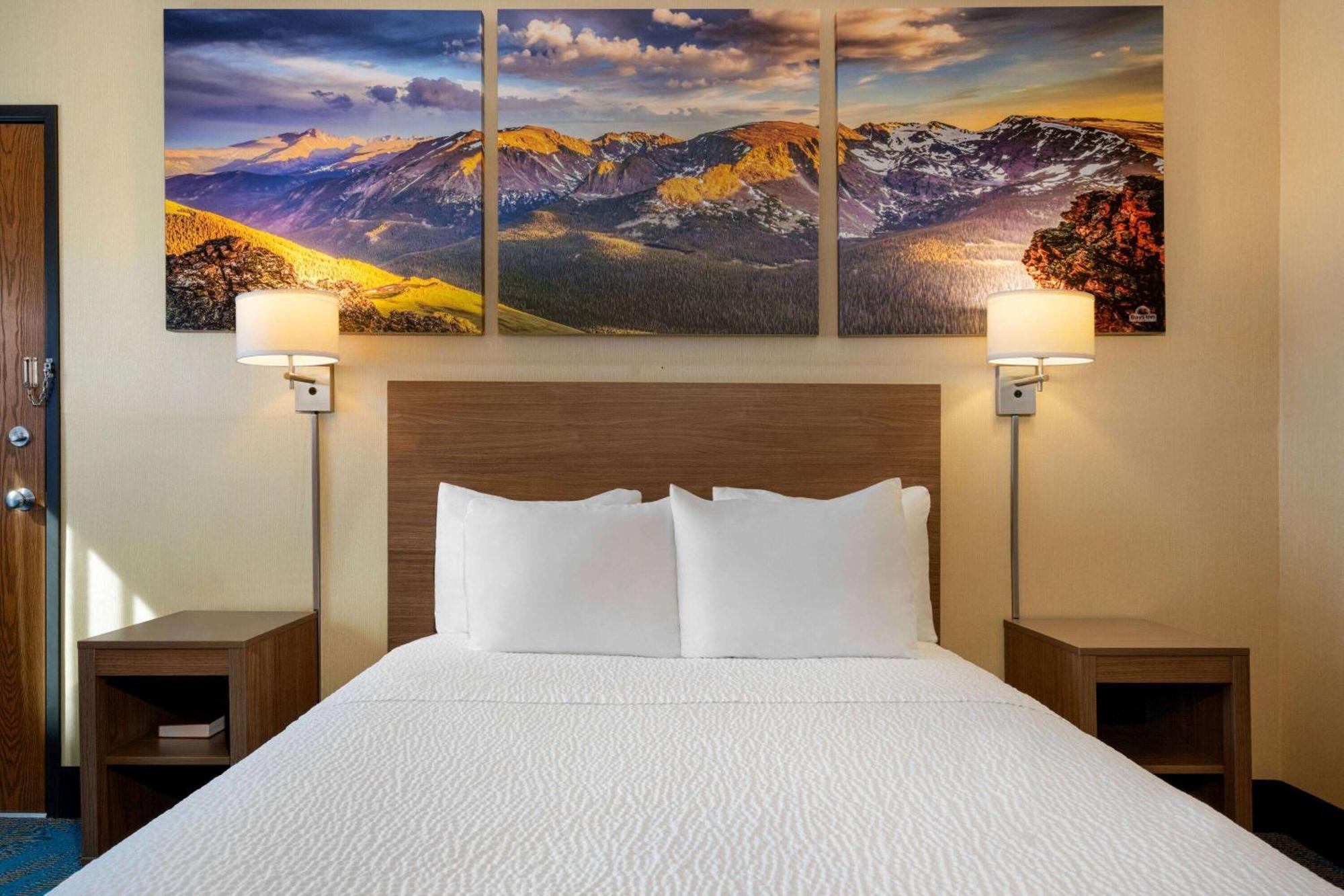 Days Inn By Wyndham Carbondale Kültér fotó