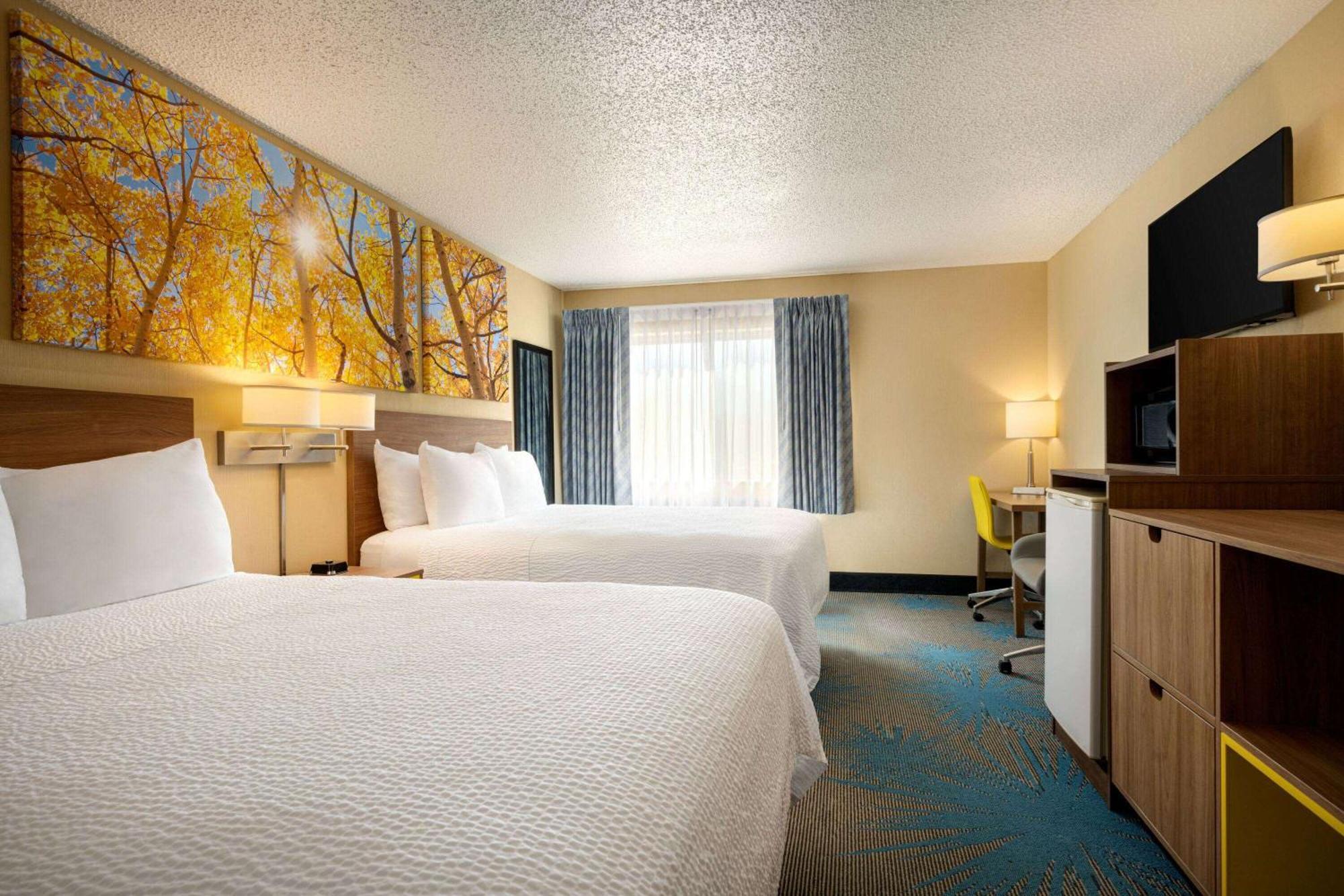 Days Inn By Wyndham Carbondale Kültér fotó